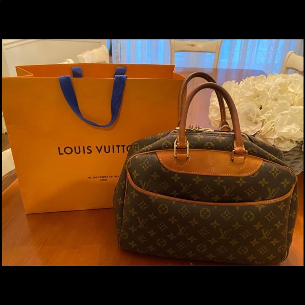 Handbag
